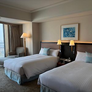 Zimmer mit zwei Einzelbetten